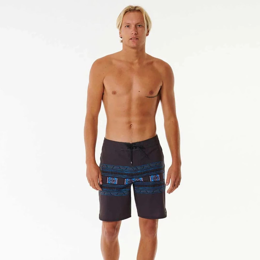Mirage Owen SWC 19&quot; Boardshorts - Washed Black